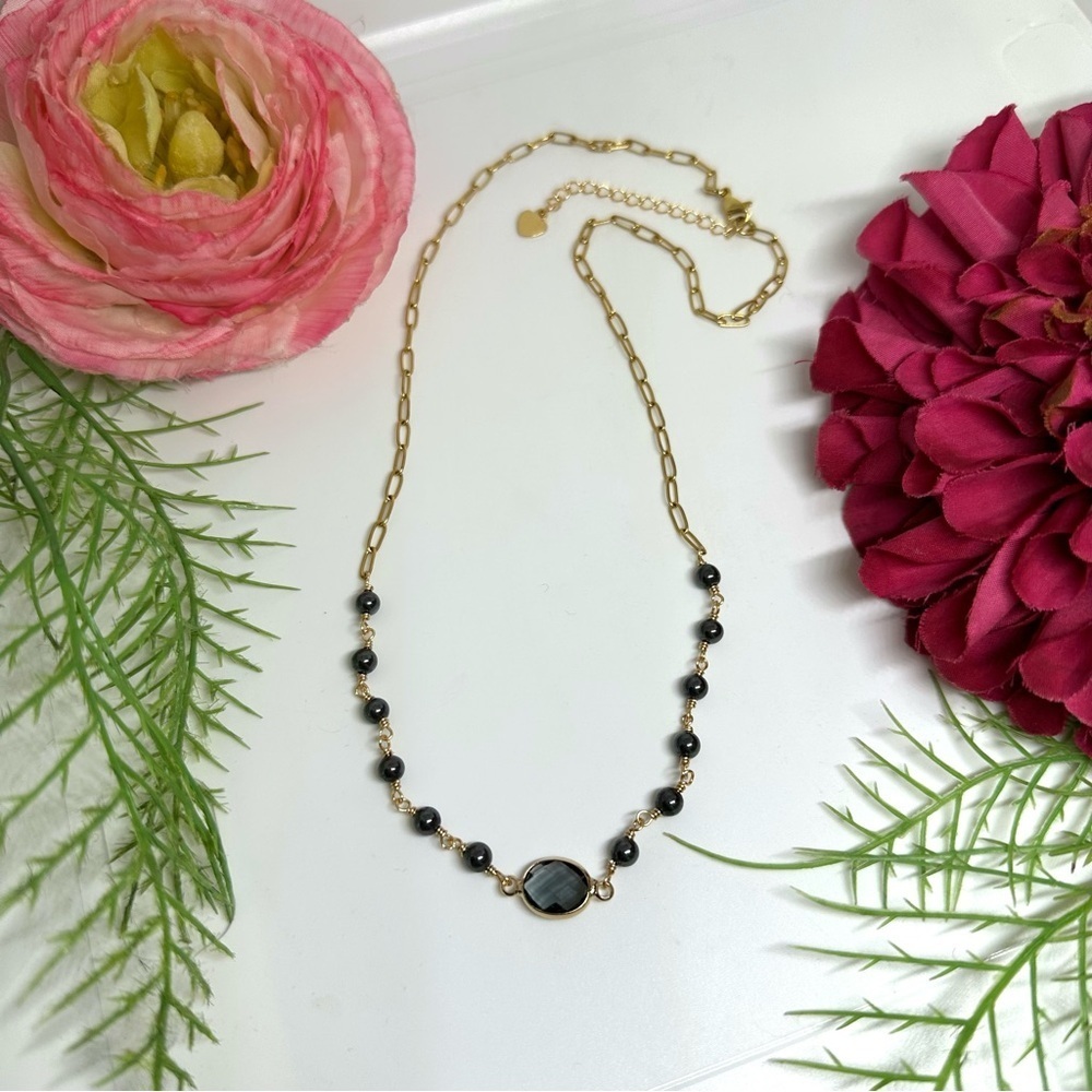 NEW⚜️ Hematite & Smoky Crystal Beaded Necklace - Picture 2 of 5